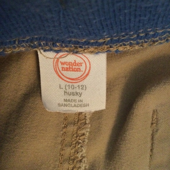 Boys wonder nation shorts . Large 10-12 - Picture 6 of 9